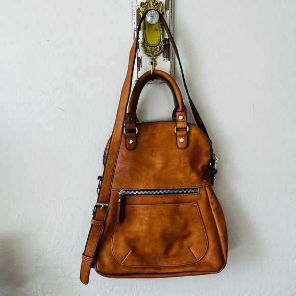 VICI Urban Expressions flap bag camel NWOT long strap and handles 2 way wear cro - Picture 9 of 16